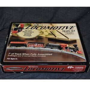 Feldstein Vintage Desktop Die Cast Engine Locomotive Train Set 7' Track Lights